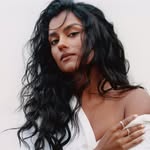 Simone Ashley World