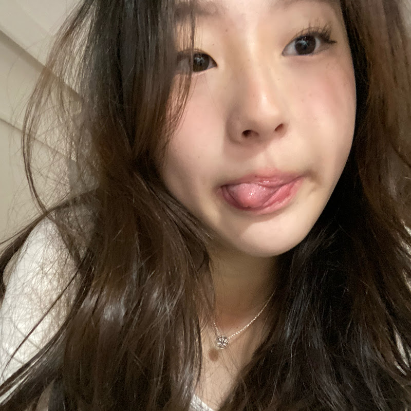 ashlee shum 