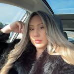 Julia 🌼 | INFLUENCE & CEO