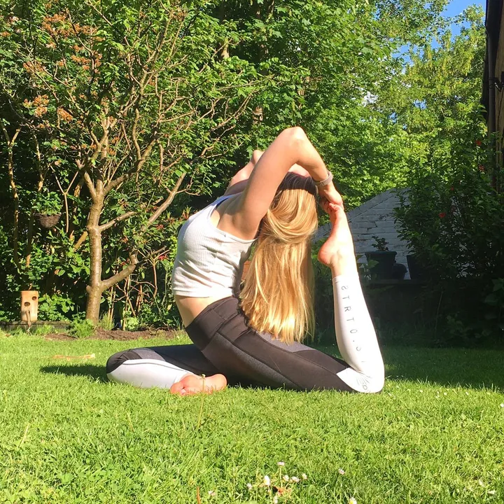 Laurie- LEMon Yoga 🍋