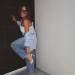 L E X I E   T U C K E R