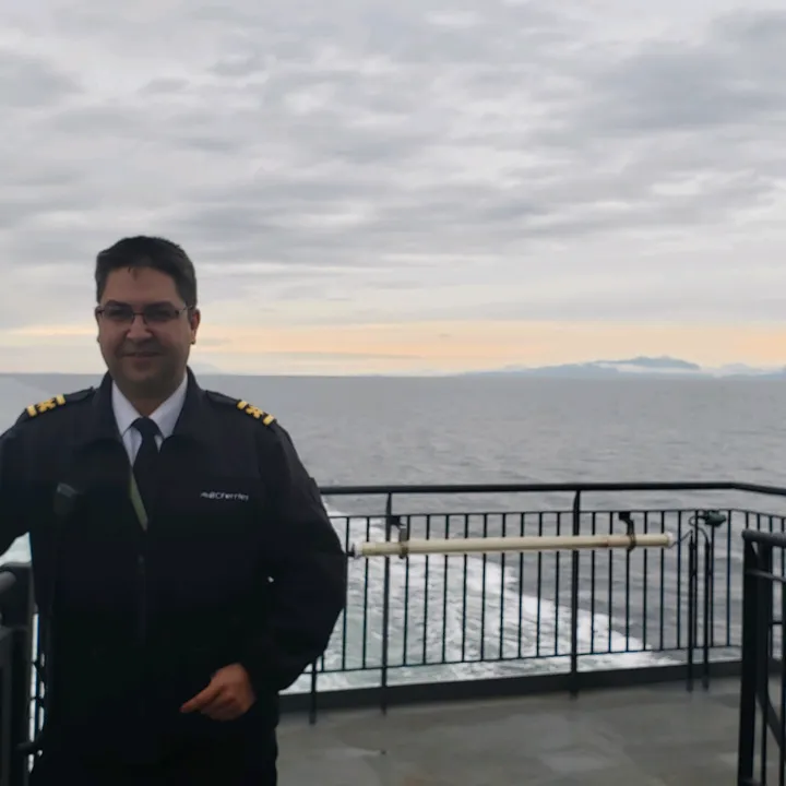 Captain Random Fact 🇨🇦