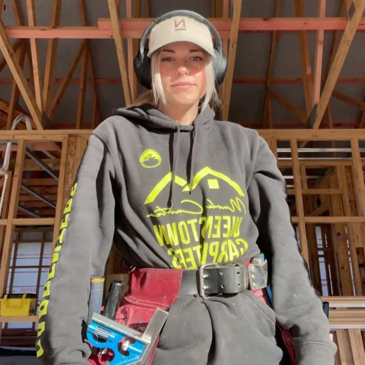 shebuildsbro