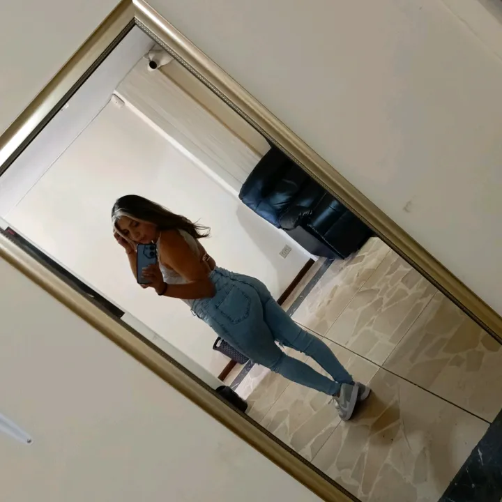 Mia