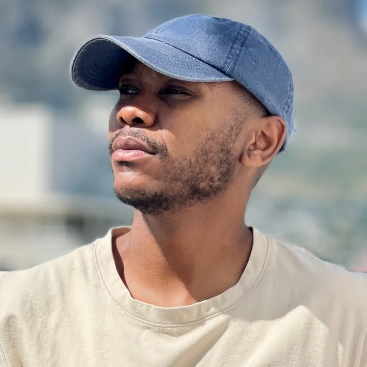Youtube: Mphosi