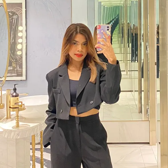 jesika zamzuri 💌