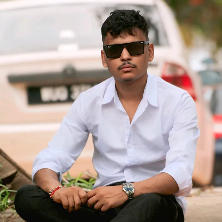 राजन❣️मण्डल😎😎