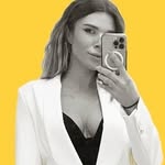 Roxana D.