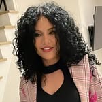 Ania Anvaryfar