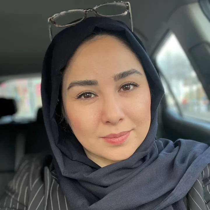 narges Akhlaqi