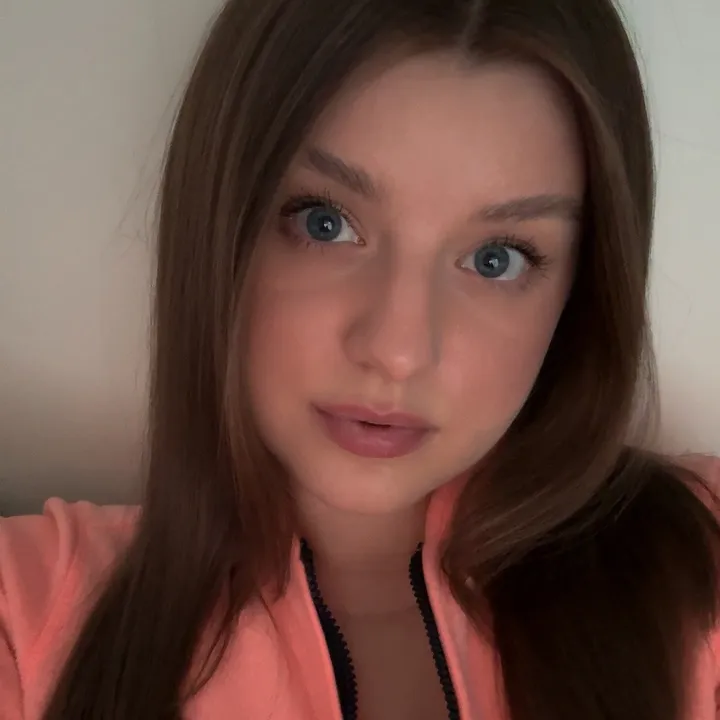 Weronika • milkainc