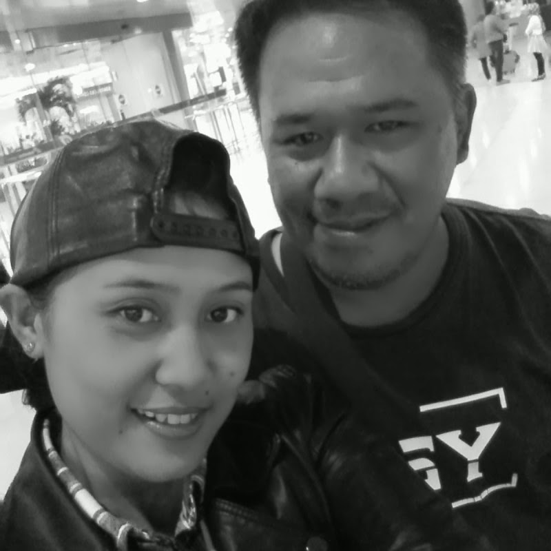 Dewi Anggraini