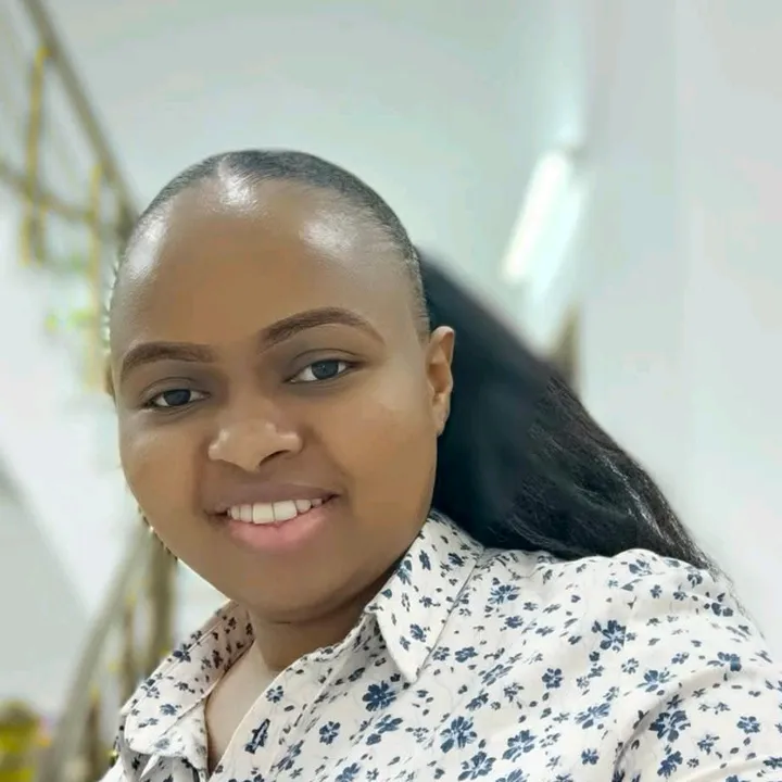 purie 014🇰🇪 🇦🇪