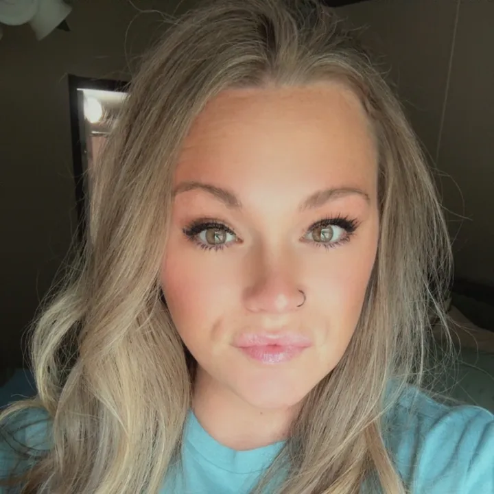 Riannaishh ✨ | SAHM