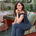ezgi mola