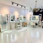 Glammoura vanity store