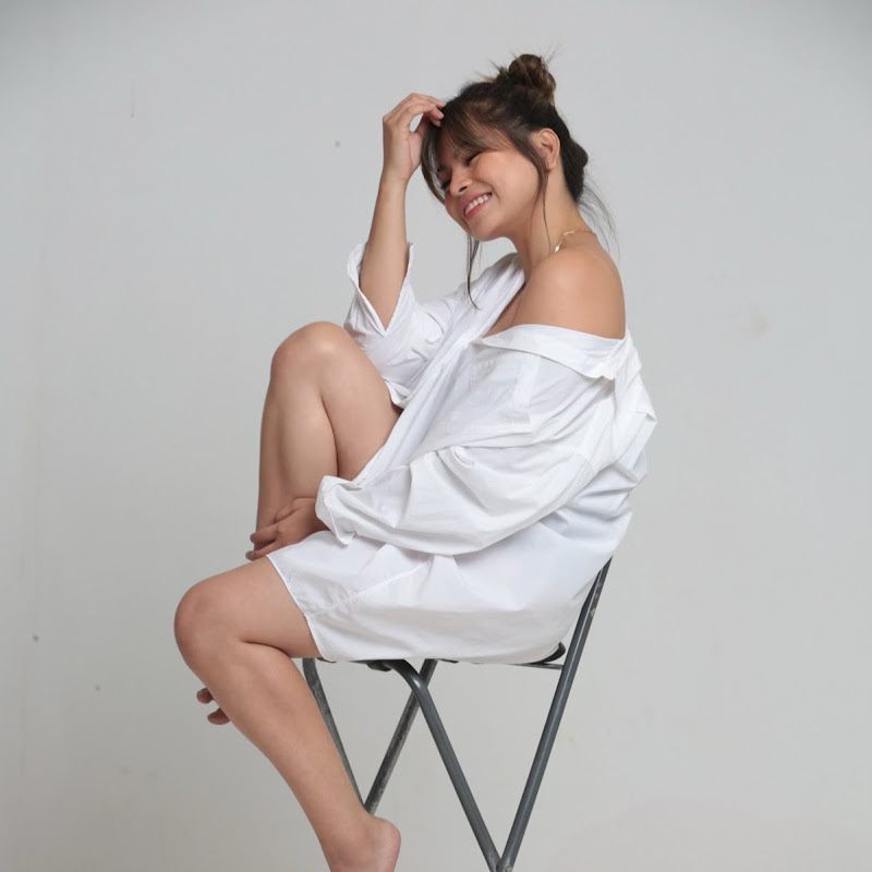 Lady Denily | Legendary Trading Academy