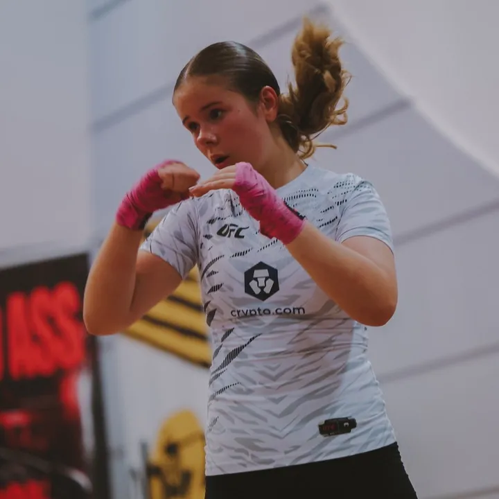 𝒌𝒂𝒍𝒌𝒂𝒂𝒂.𝒅 🥊🎯
