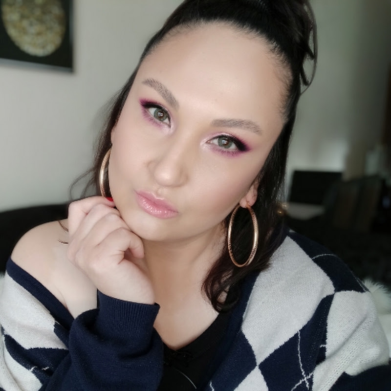 MarinaMakeupShopping