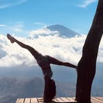 Eiman Delawar || Yoga Instructor