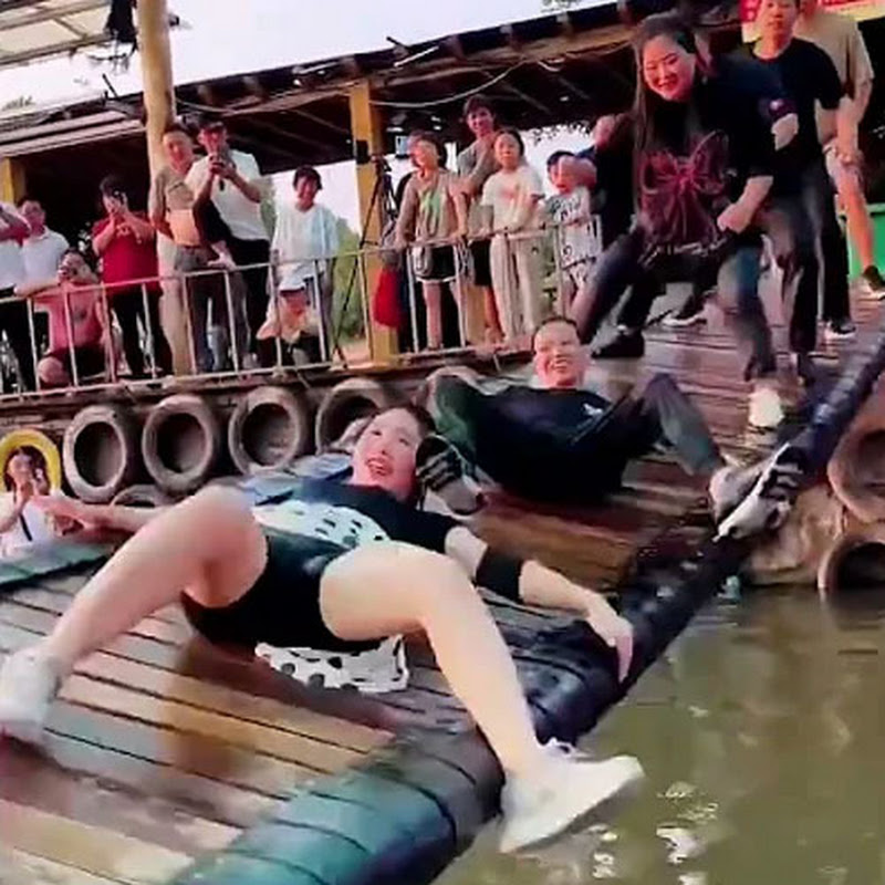 Gameplay Shaking Bridge