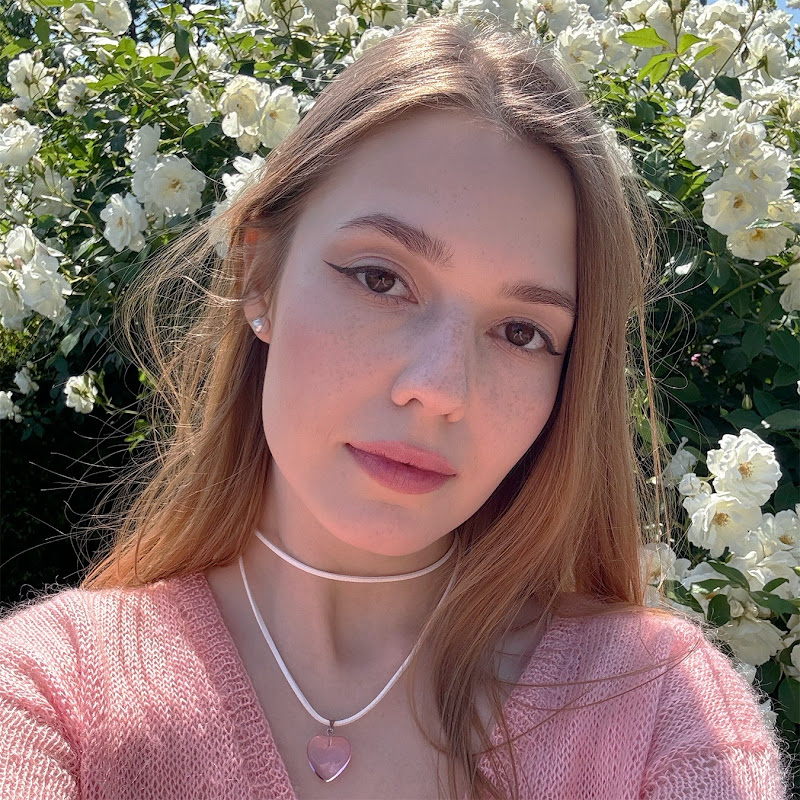 теплая булочка