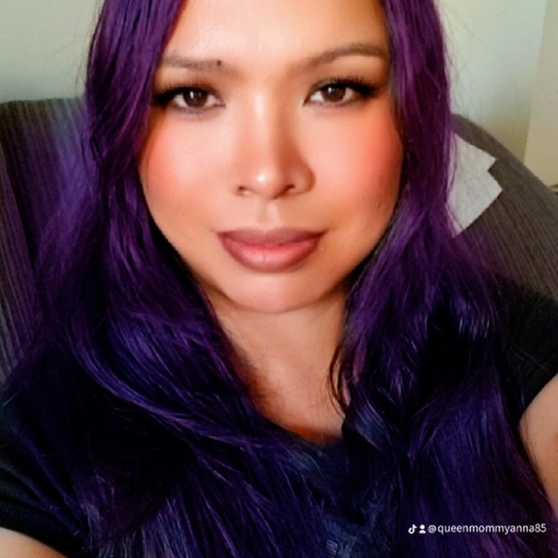 Momshie Anna
