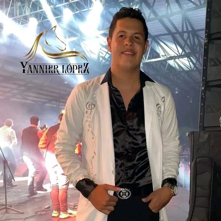 Yannier Lòpez Cantante