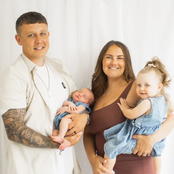 Amy Barrington-Hart | 💜