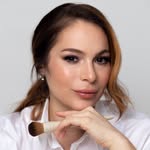 Agathe Forgue | Makeup artist | Hairstylist