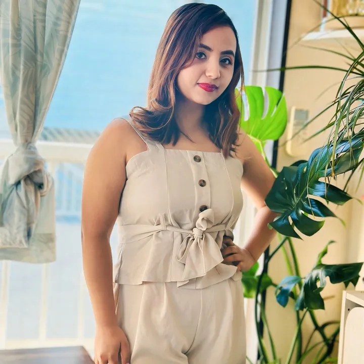 Santoshi sharma👸🏻💞❤️