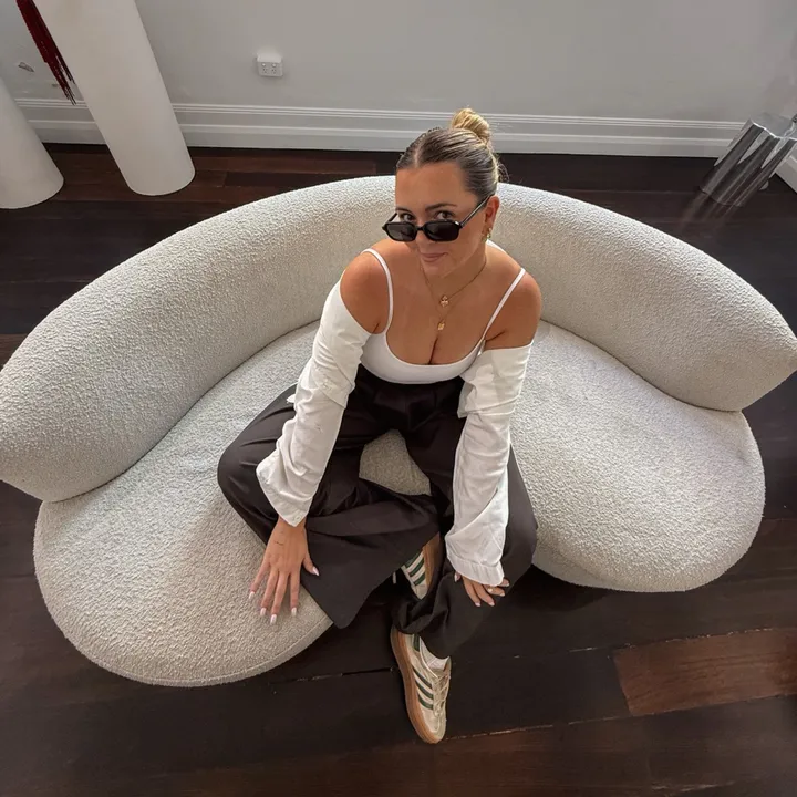 Bella - Tattoo Artist