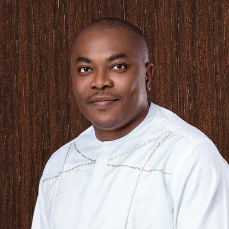 Paul AkadiTV