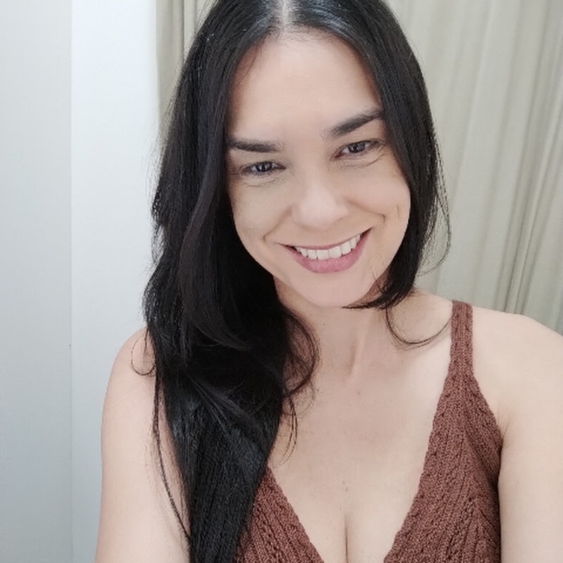 Cris Li Santos