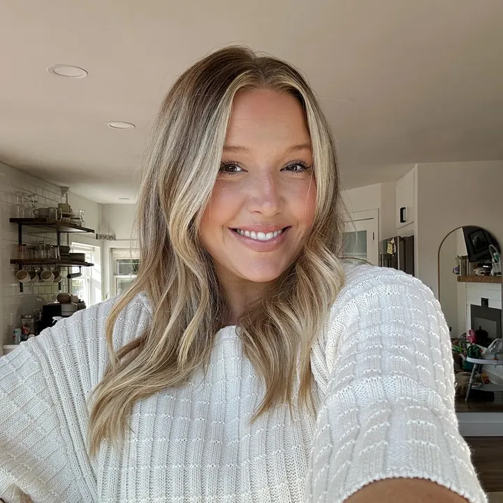 Lauren | motherhood + style