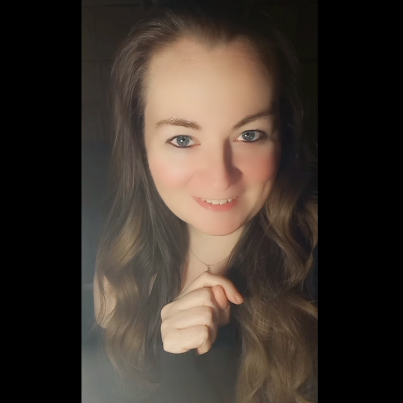 ThatGirlFromAU