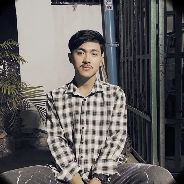 K                     🦟