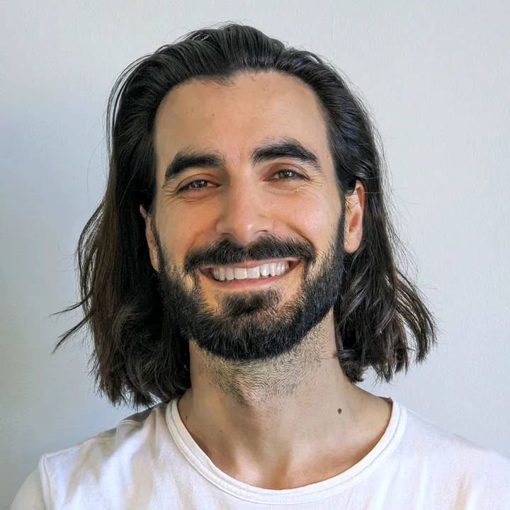 Pat Naoum
