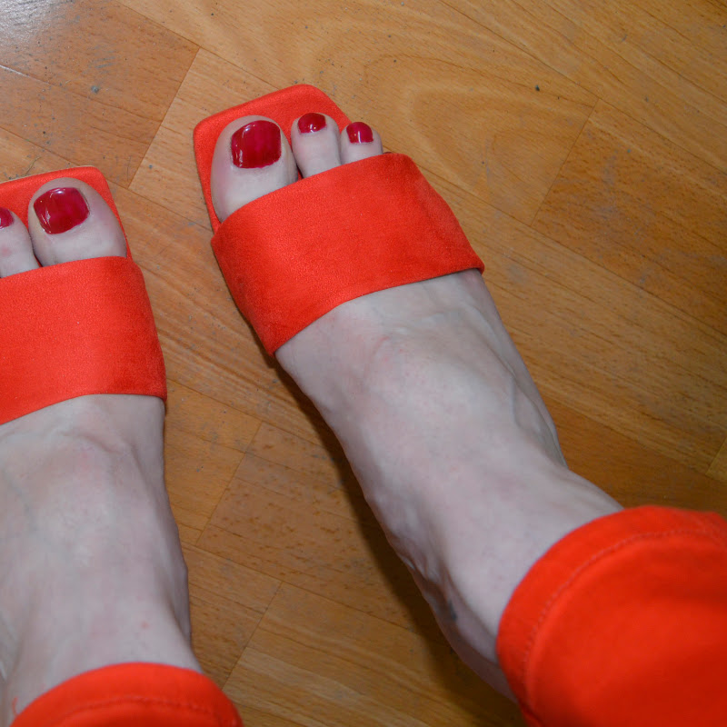 CD Feet