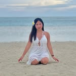 Yhandi | GenZ Traveler