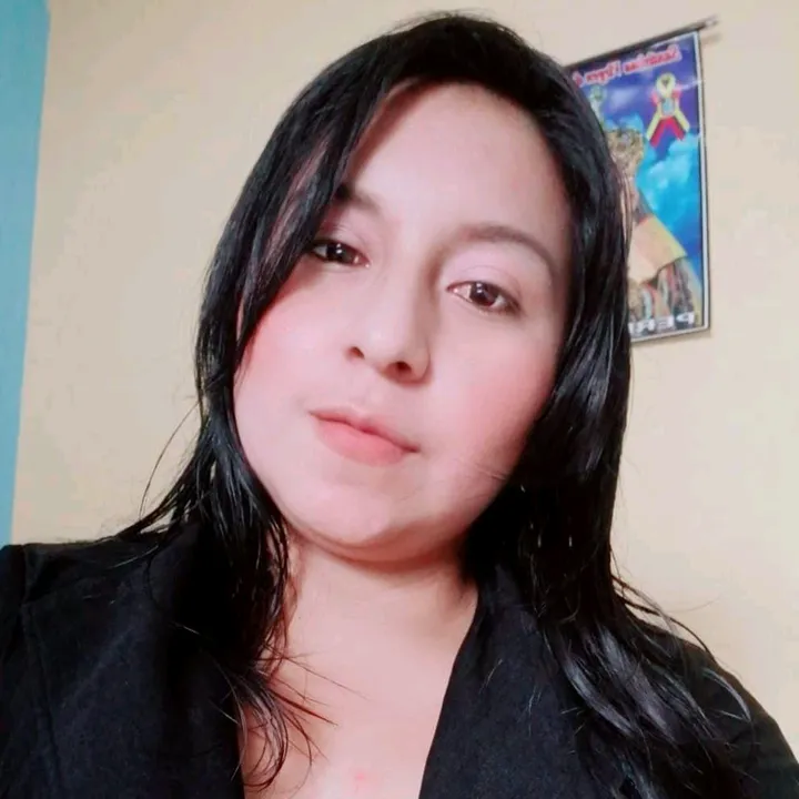 Gaby Iza17