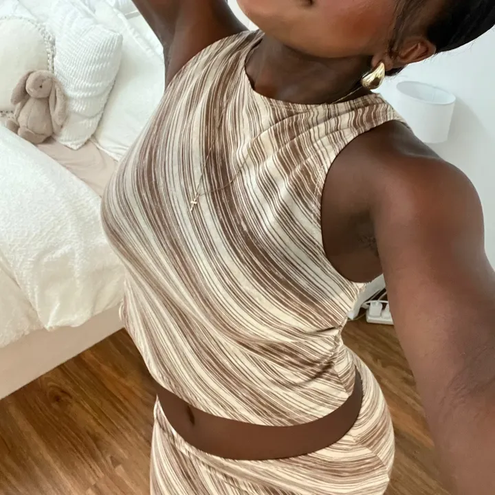 ENIOLA ☁️
