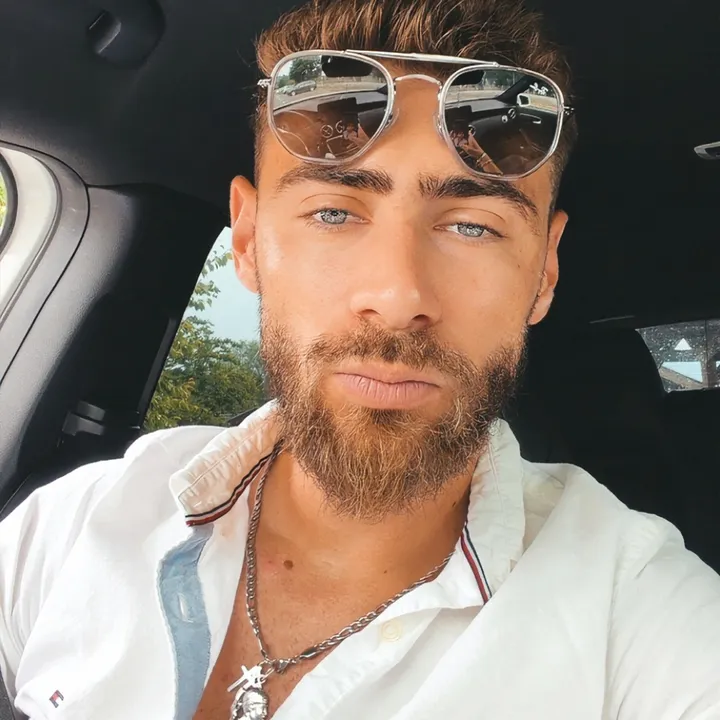 ♛ 𝐉𝐎.𝐕𝟖𝐓 ♛