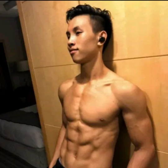 Singkham Muscle Man