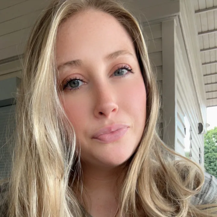 Chrissie | Single Mom of 5