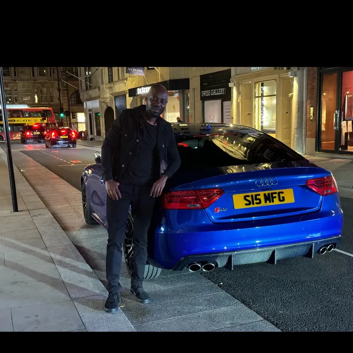 Kiki Gee(TheAfricanCarGuy)