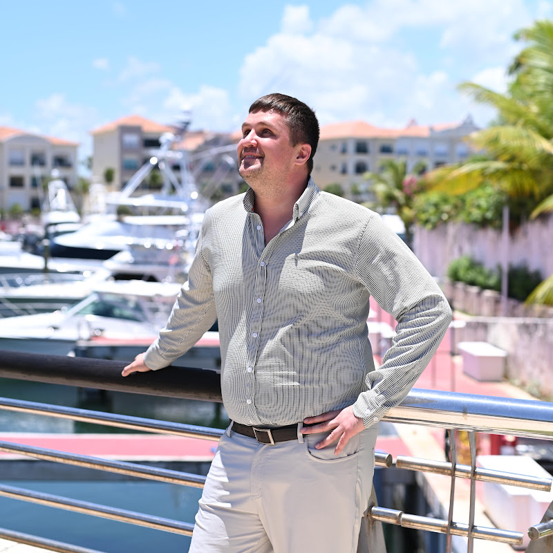 DOMINICAN LUXURY REAL ESTATE