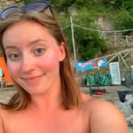 Sofia B. | Solo travel guide | Self-discovery🐳