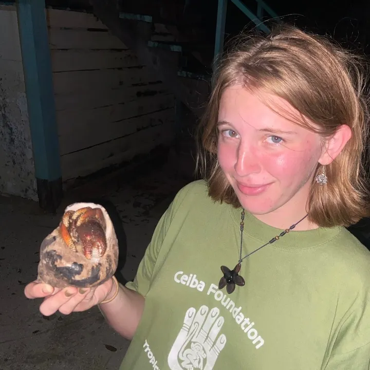 Ella in The Wild 🦀🐢🐋