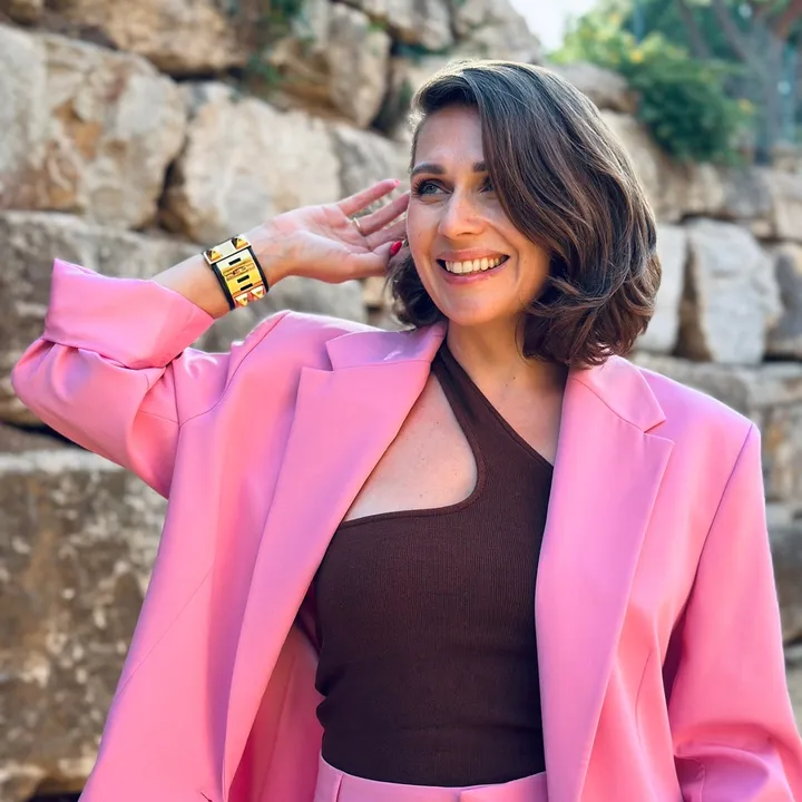Style tips and outfit ideas